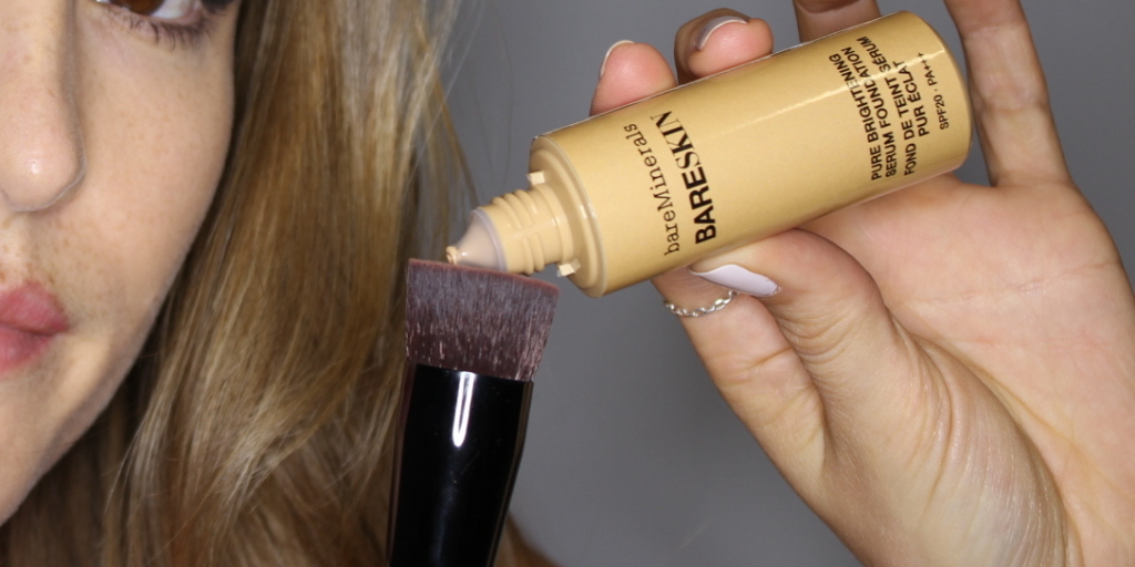 Beauty Lab review bareMinerals Bare Skin Liquid Foundation in pictures
