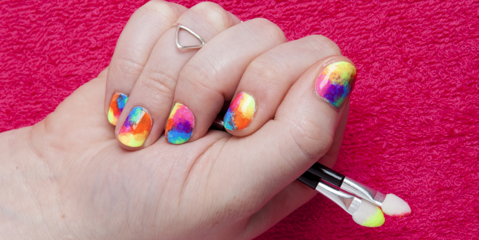 No Tool Rainbow Color Block Nail Art How To Paint A Water Marble Nail Art At Home For Beginners Nailkart