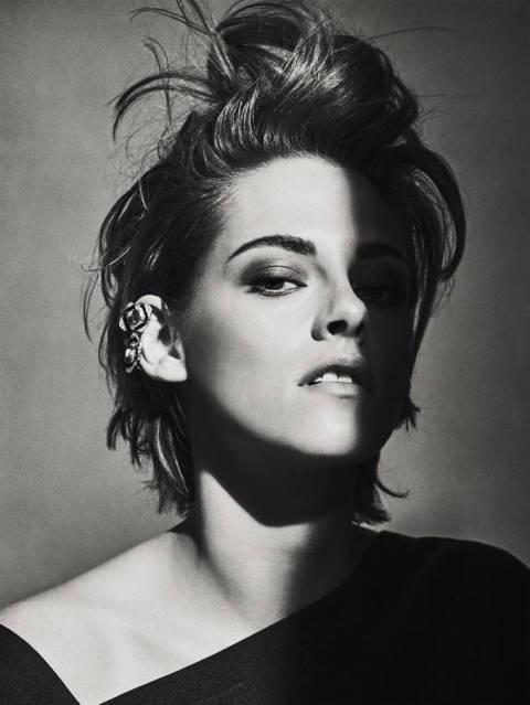 Kristen Stewart looks amazing on the cover of French Vanity Fair