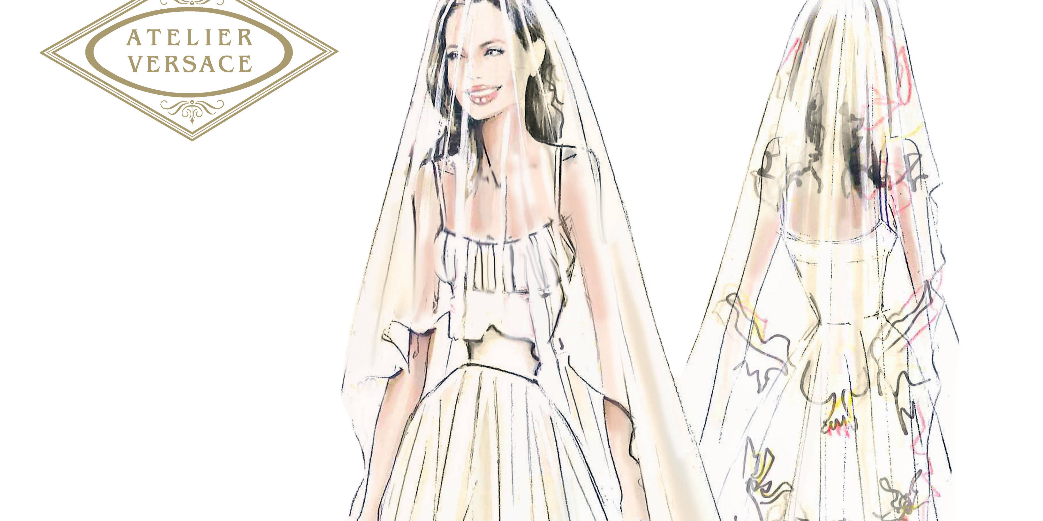 FINALLY, the pictures of Angelina Jolie's beautiful wedding dress have been revealed FINALLY, the pictures of Angelina Jolie's beautiful wedding dress have been revealed