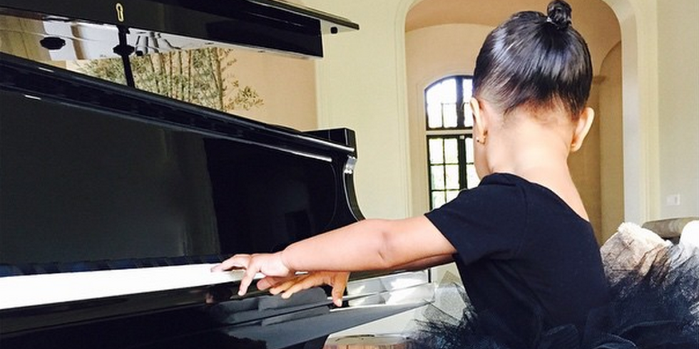 Kim Kardashian's photos of North West at ballet class are TOO cute - Cosmopolitan UK