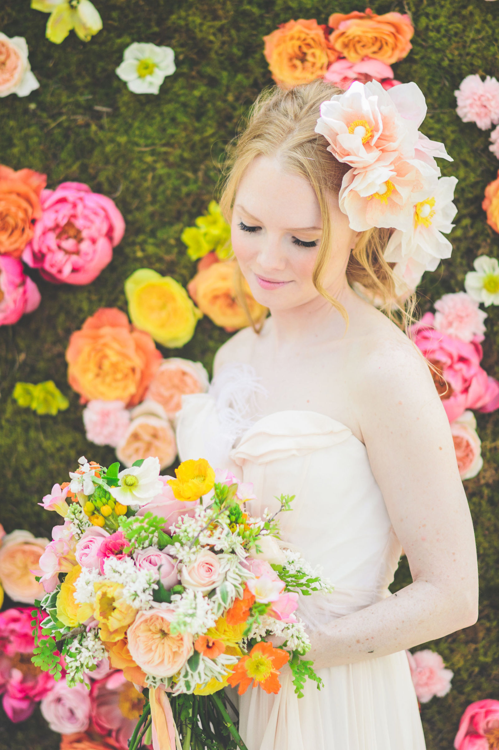 24 Stunning Ways to Wear Flowers in Your Hair on Your Wedding Day