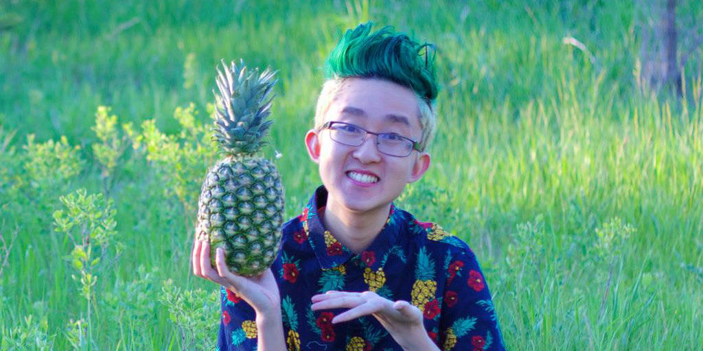 Reddit user's pineapple haircut goes viral after he lost a bet