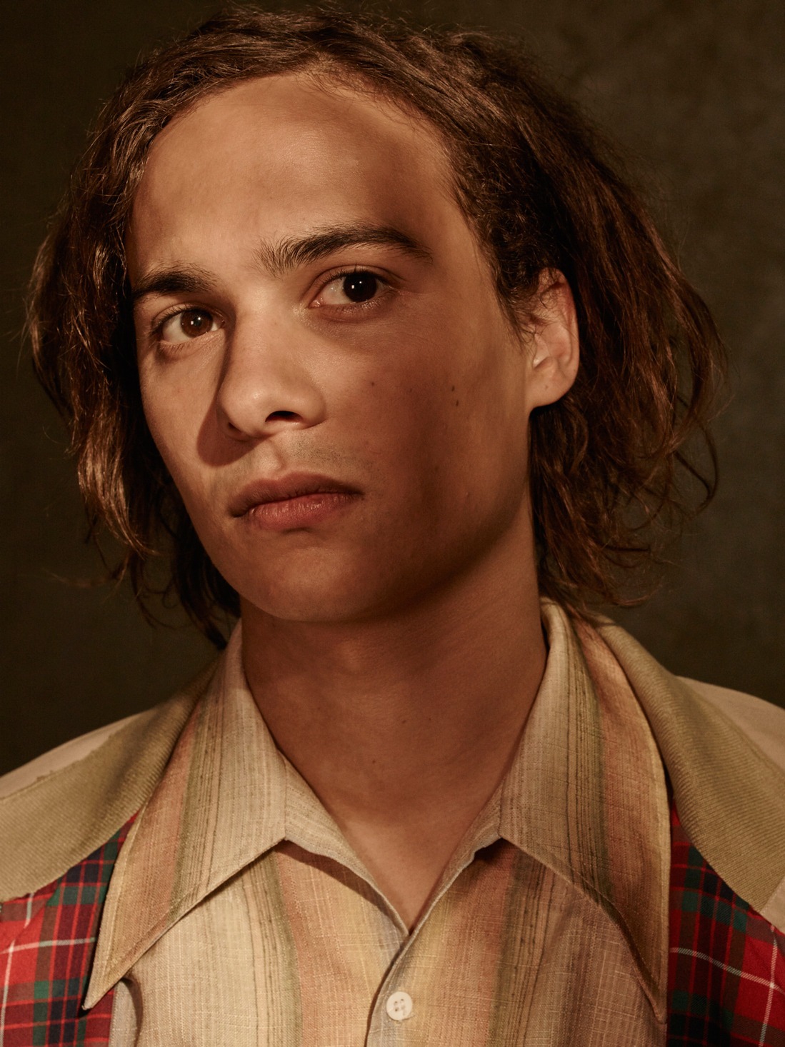 Young Tom Riddle from Harry Potter is actually pretty hot now