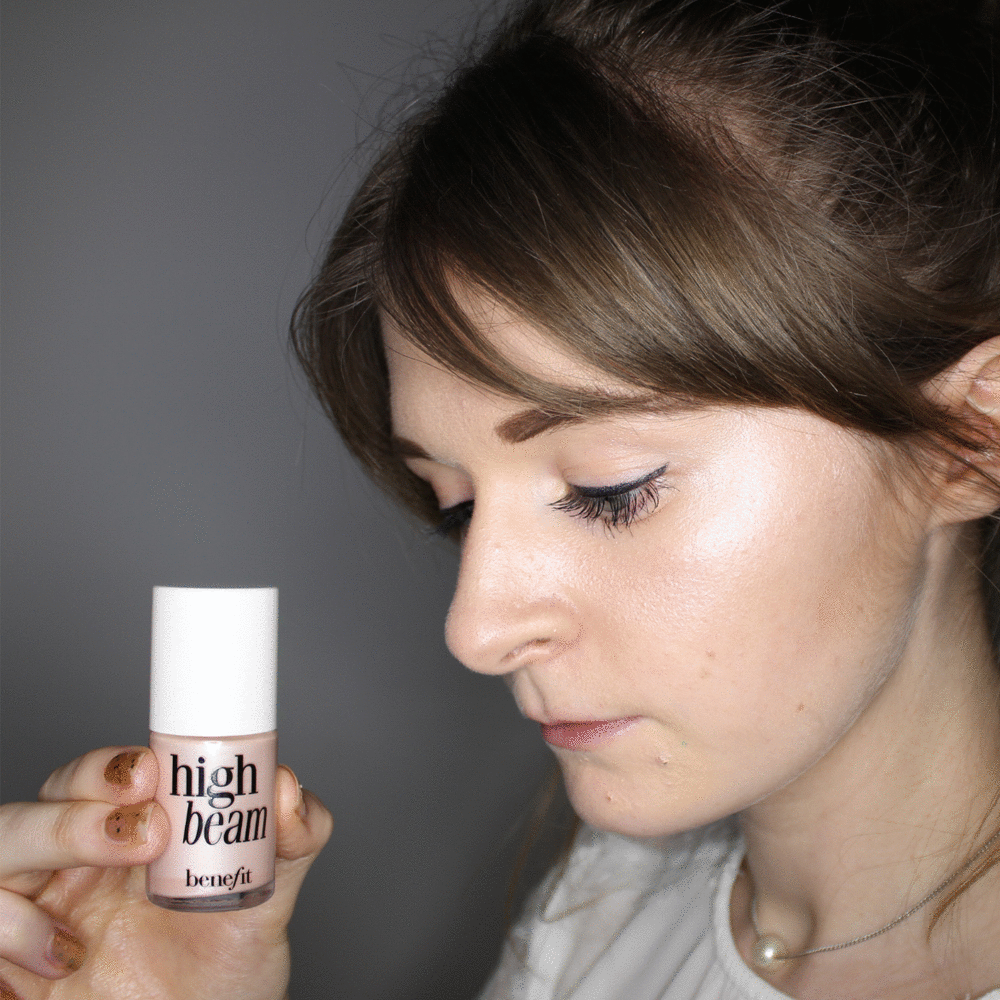 Benefit High Beam vs W7's £4.95 Night Glow highlighter reviews