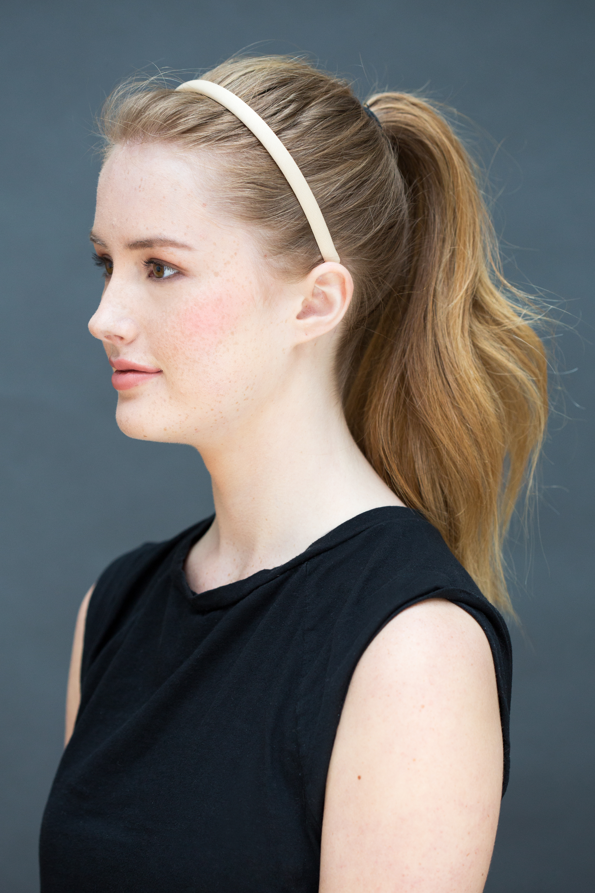 10 Easy Hairstyles You Can Do in 10 Seconds - DIY Hairstyles 10 Easy Hairstyles You Can Do in 10 Seconds - DIY Hairstyles