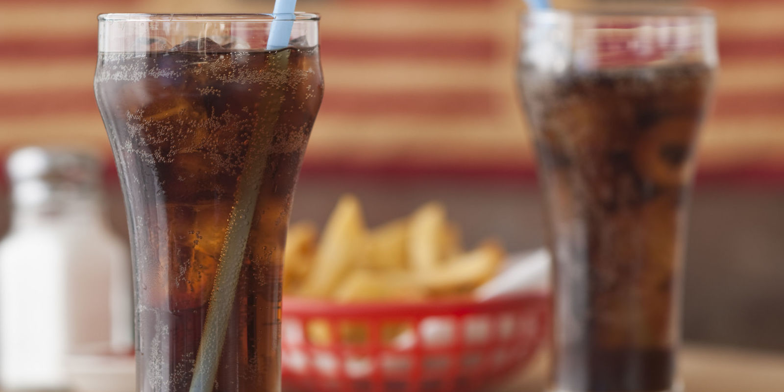 France bans freerefills of soft drinks in restaurants