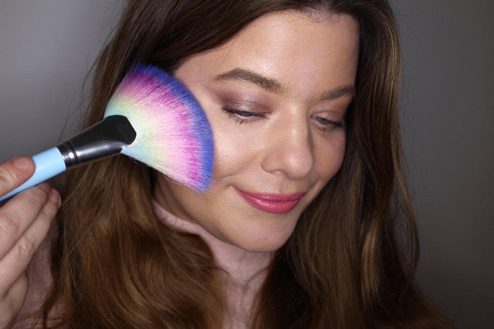 Spectrum rainbow fan brush review